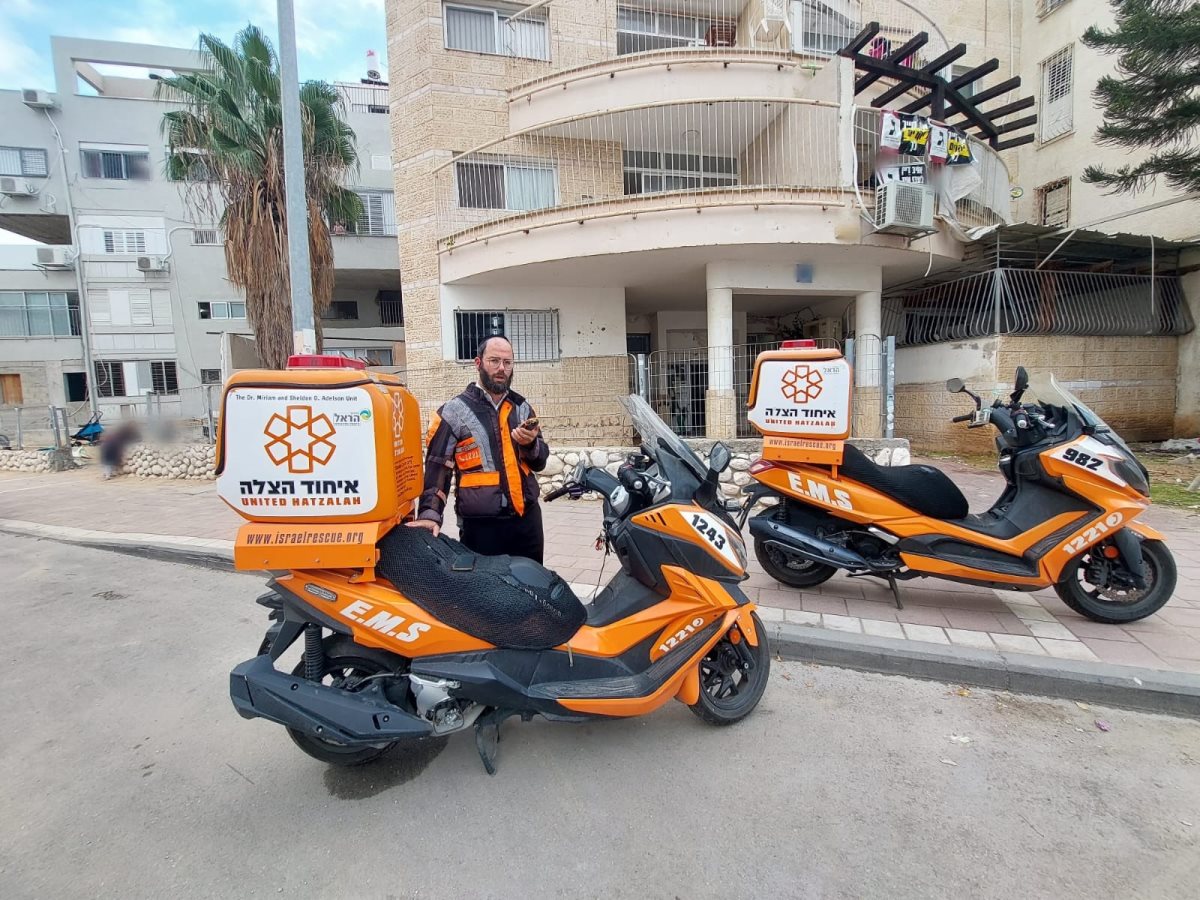 החובש המתנדב אברהם פורגס. קרדיט: דוברות איחוד הצלה