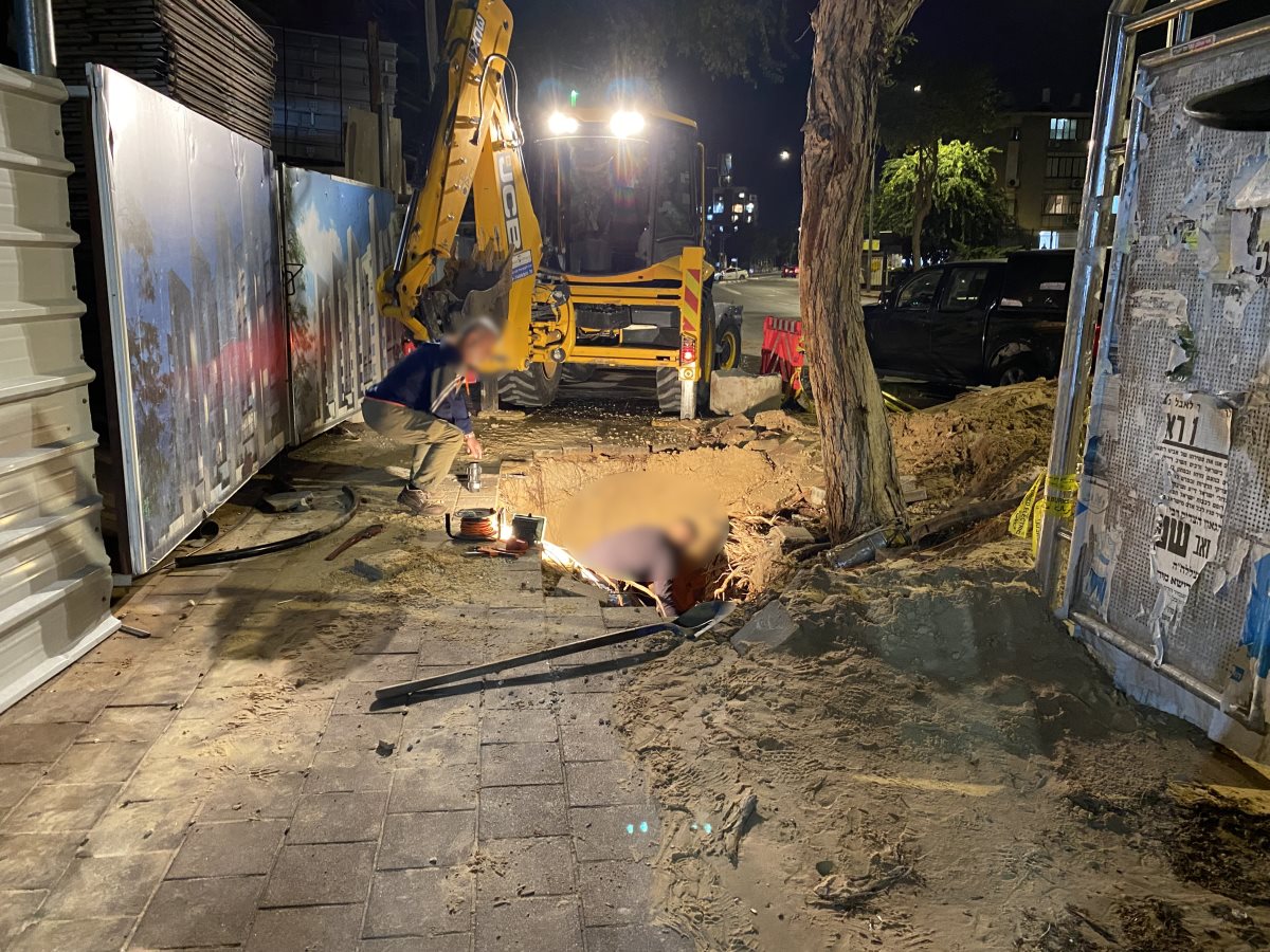 מתקנים את הפיצוץ בצאת השבת