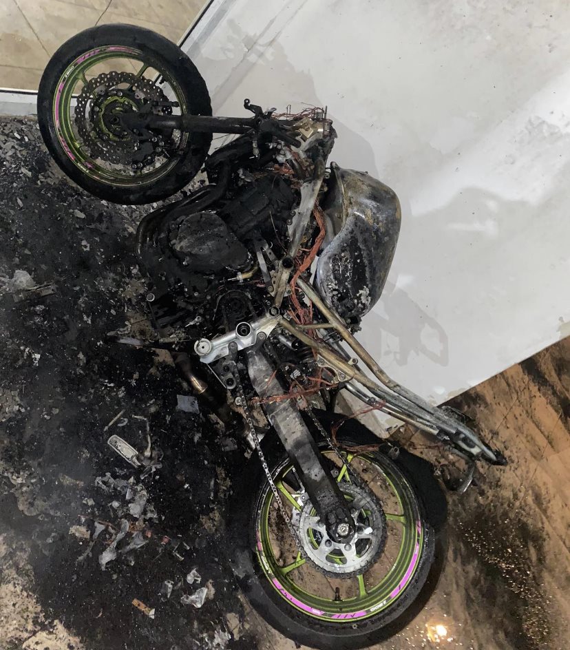 מה שנותר מהאופנוע