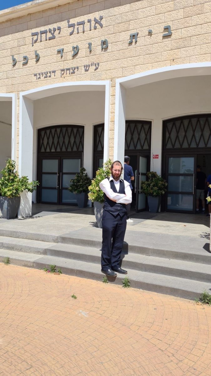 בזכותו אתם יכולים לישון בשקט. בייגל