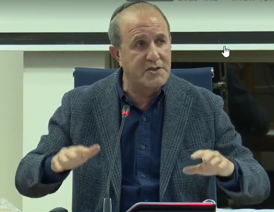 ד&quot;ר יחיאל לסרי, במועצת העיר