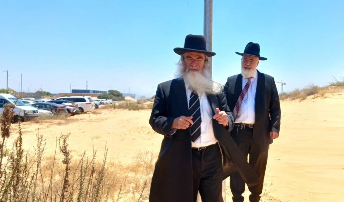 הרב קלמנוביץ בסיור עירובין. א&#39; מיכאלי