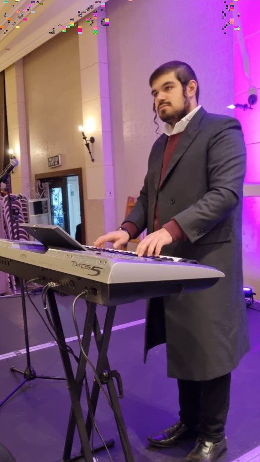 לא מפסיק לנגן. שרוליק שטרן. אלבום פרטי