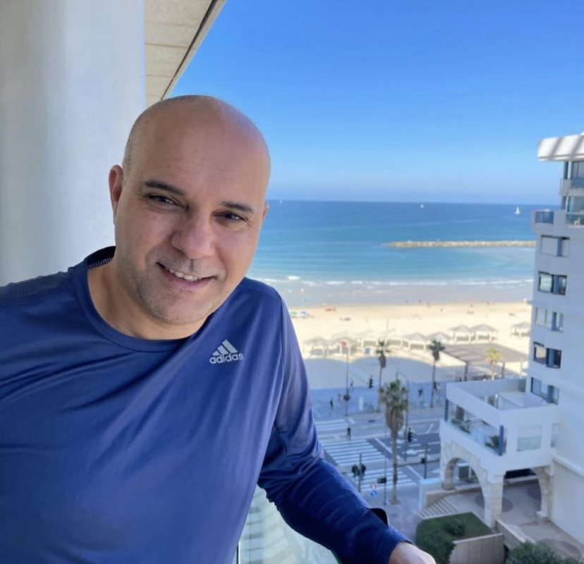 מנחם שריקר - תפילות לרפואתו