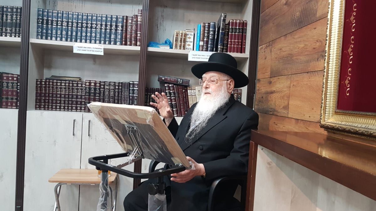 מסירות הנפש מגינה. הרב חיים פינטו. צילום: א&#39; מיכאלי