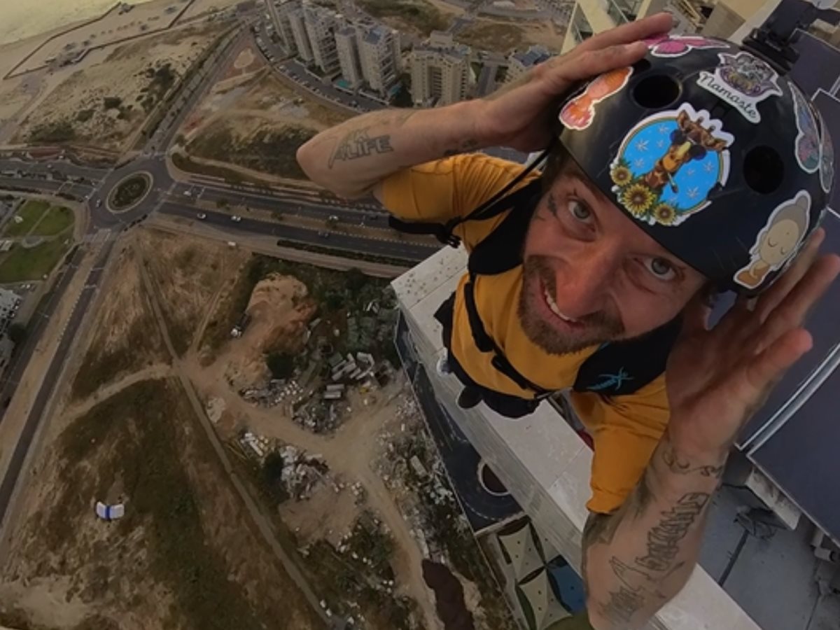 שפיצין, רגע לפני הקפיצה