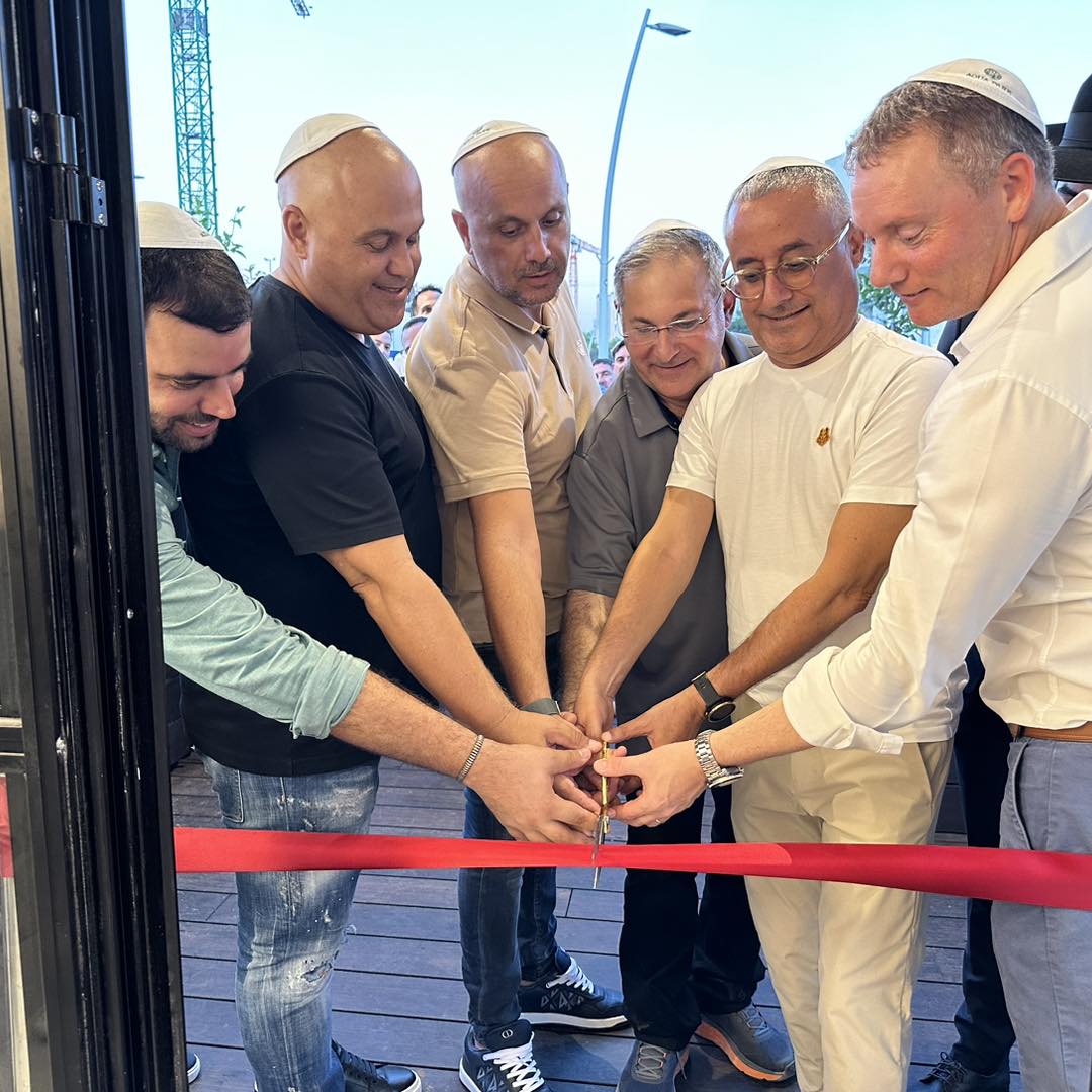 צילום מתוך דף הפייסבוק של גבי כנפו, ממלא מקום ראש העיר