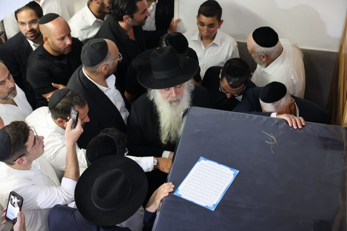 הילולת הגרמא פינטו זצל. המצלם