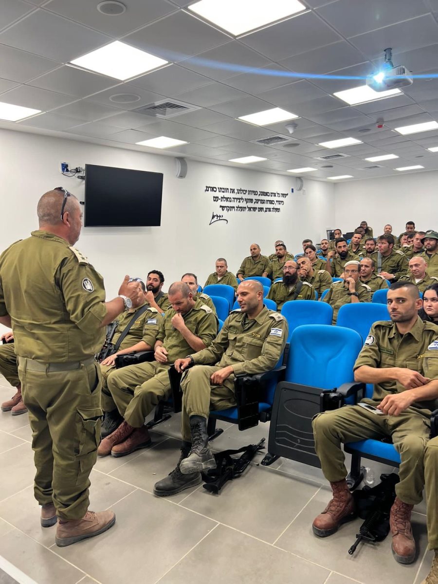 באדיבות מרקו אזואלוס