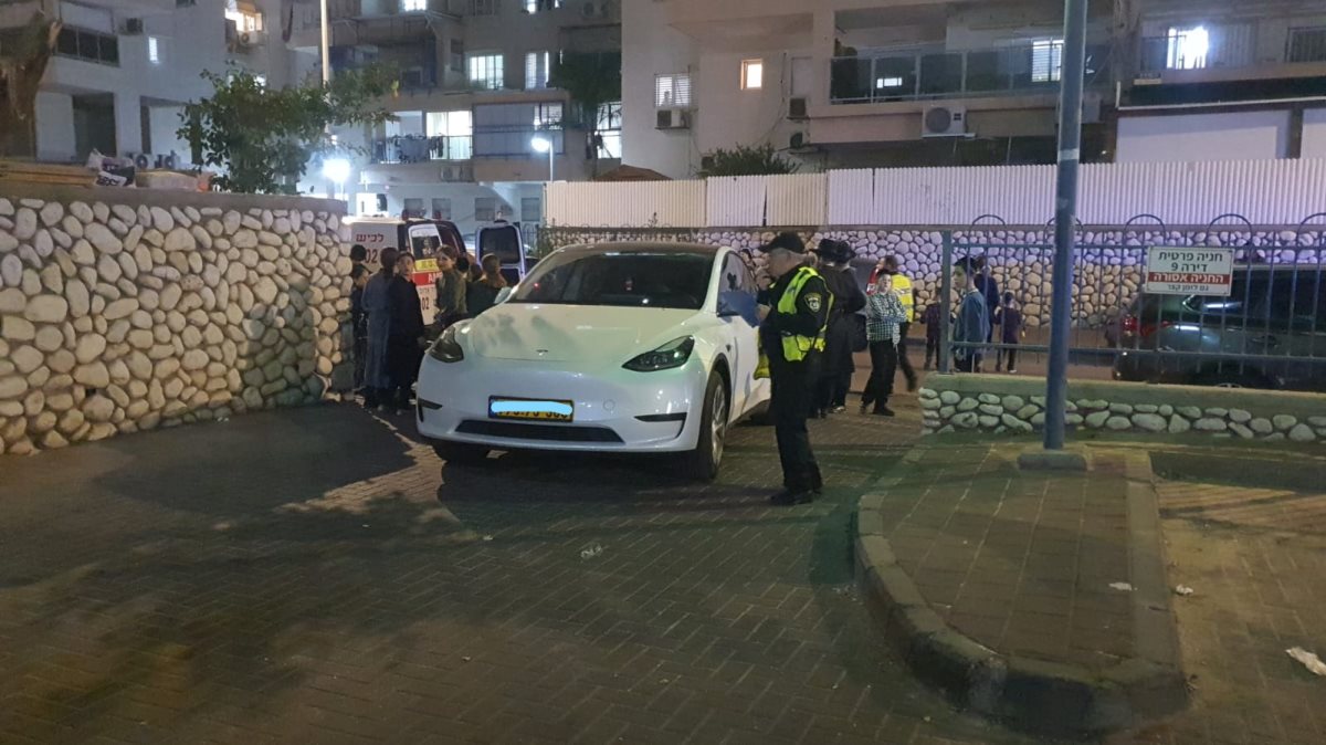 באדיבות המצלם