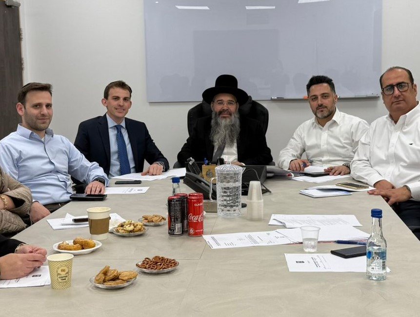 הרב אמסלם. באדיבות המצלם