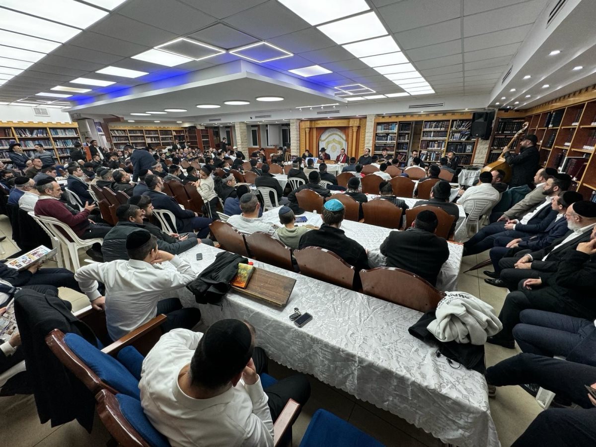 שירת הבקשות. א&#39; מיכאלי