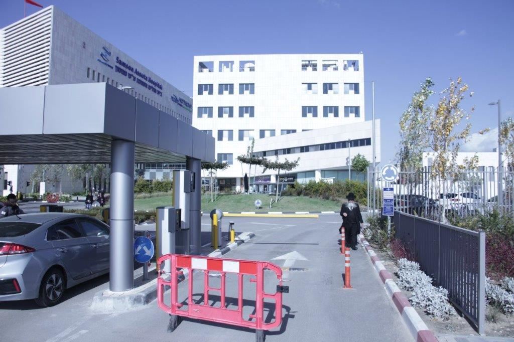 עירוב בריא בבית החולים. הרב חיים קלמנוביץ. יוסי לוי