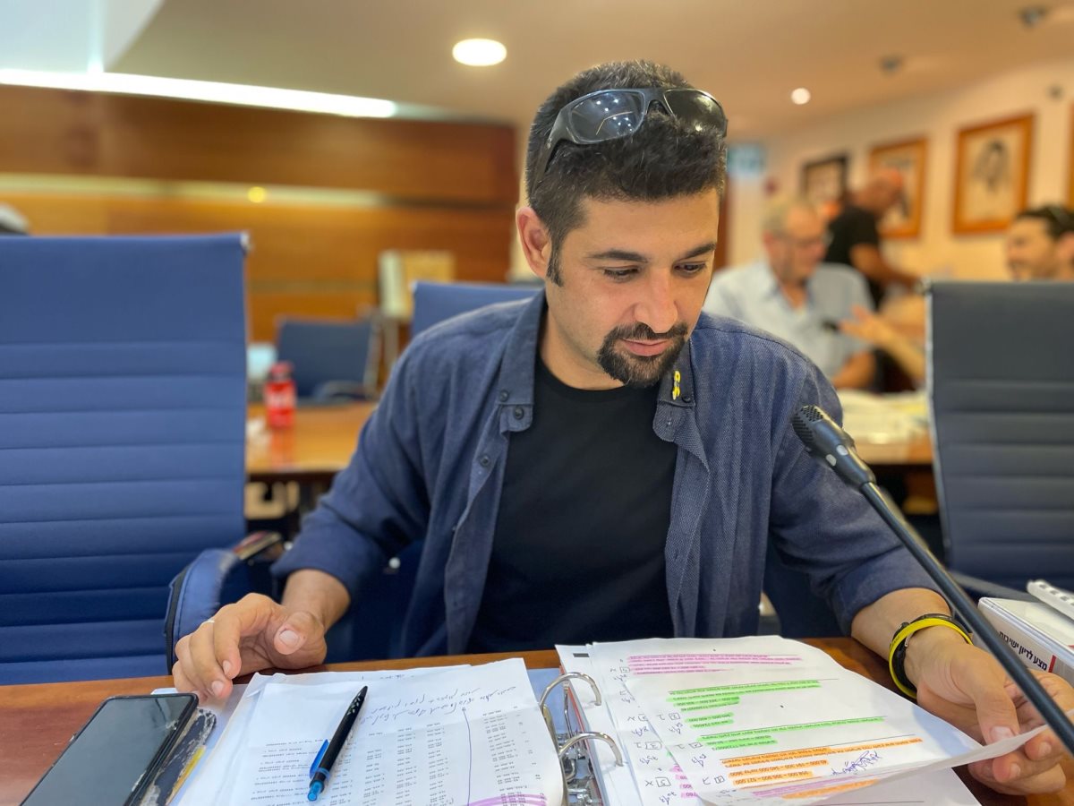 חבר המועצה יניב קקון