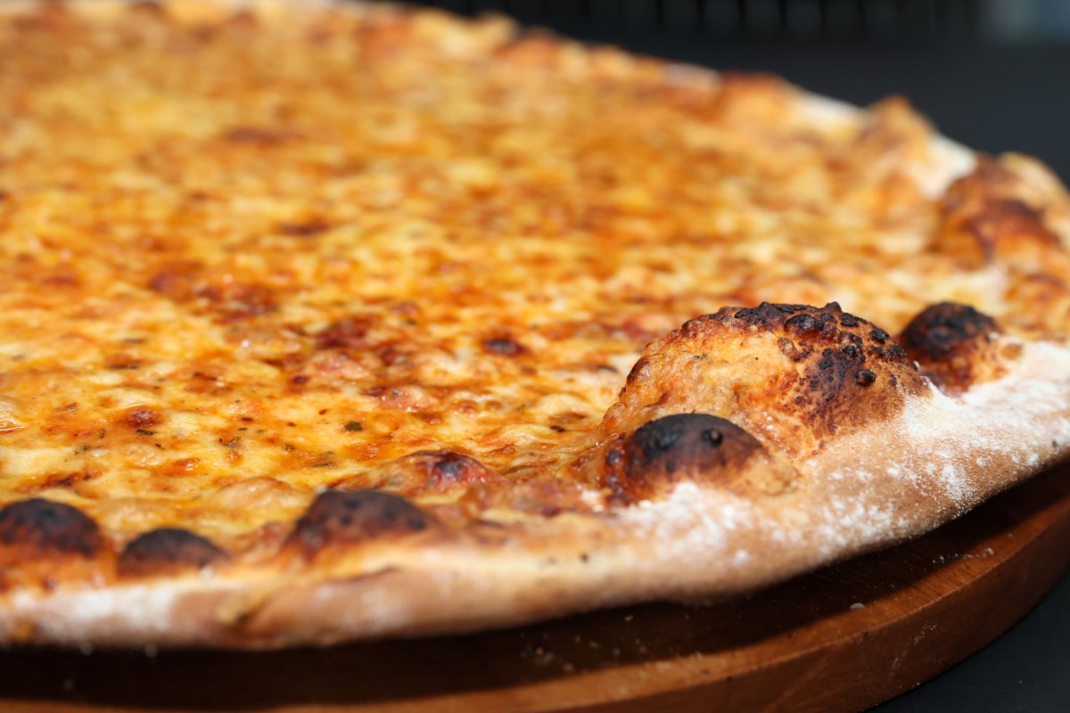 פיצה דלישס. פיצה מסוג אחר