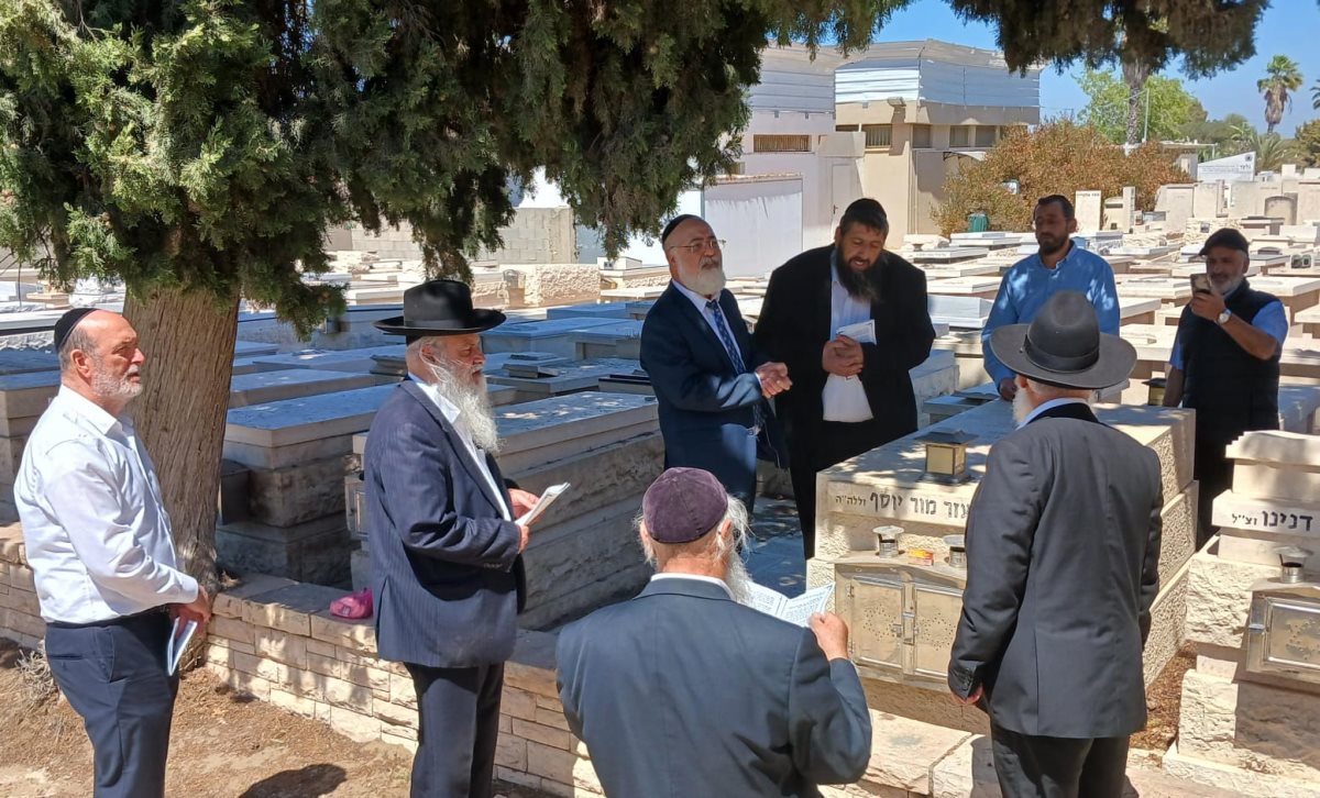 עליה לציונו של ראש הישיבה רבי אלעזר מור יוסף זצל. א&#39; מיכאלי