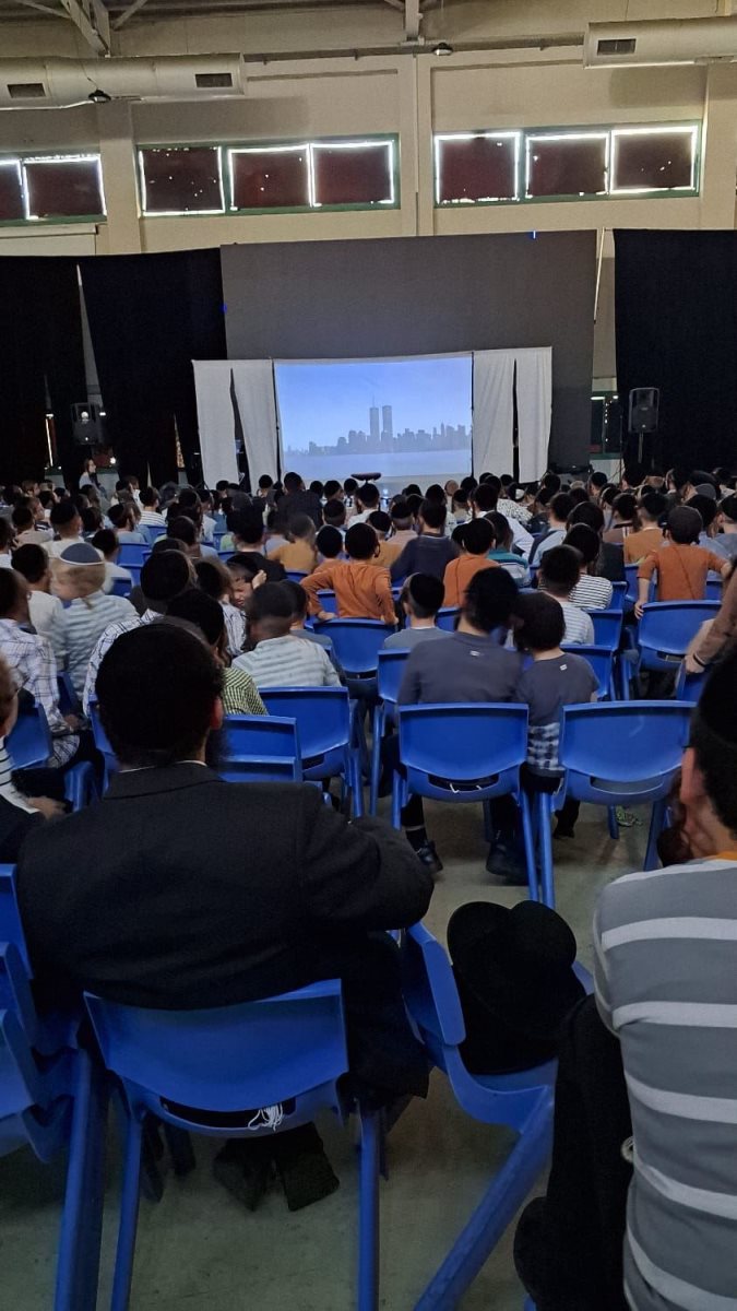 נס התאומים, דוד בוים. מעגלים