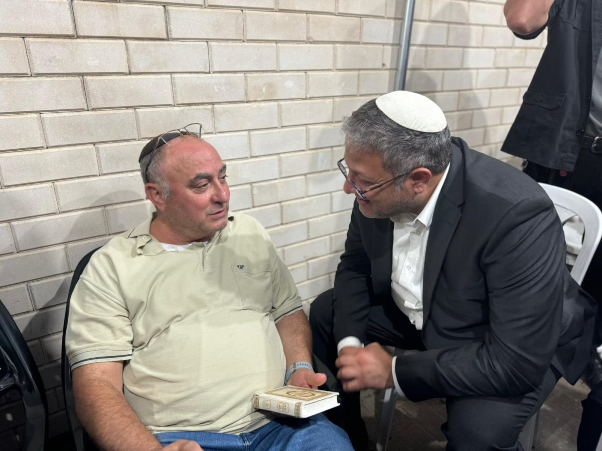 השר בן גביר אצל המשפחה האבלה