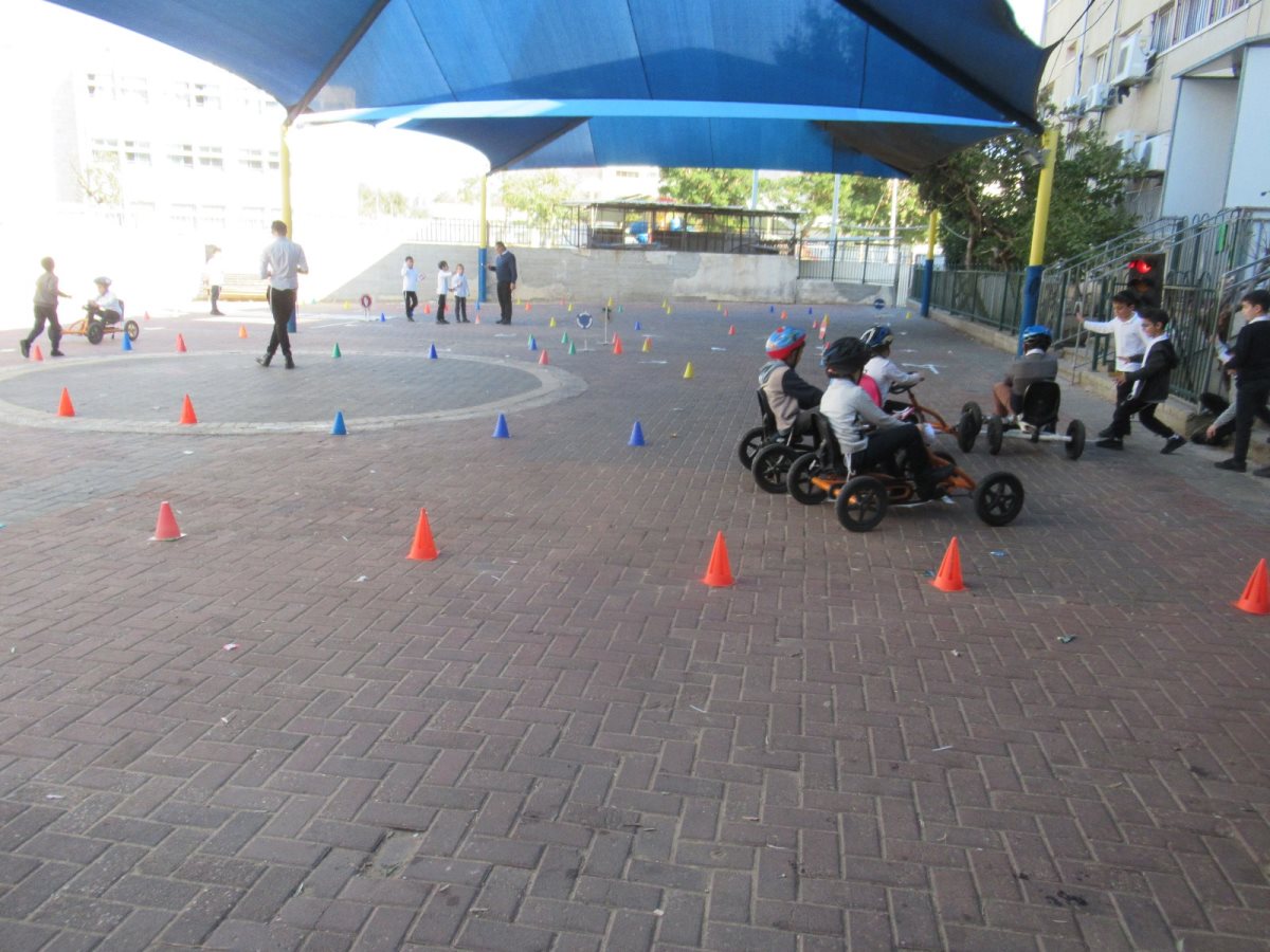 יום זהירות בדרכים. מורשה