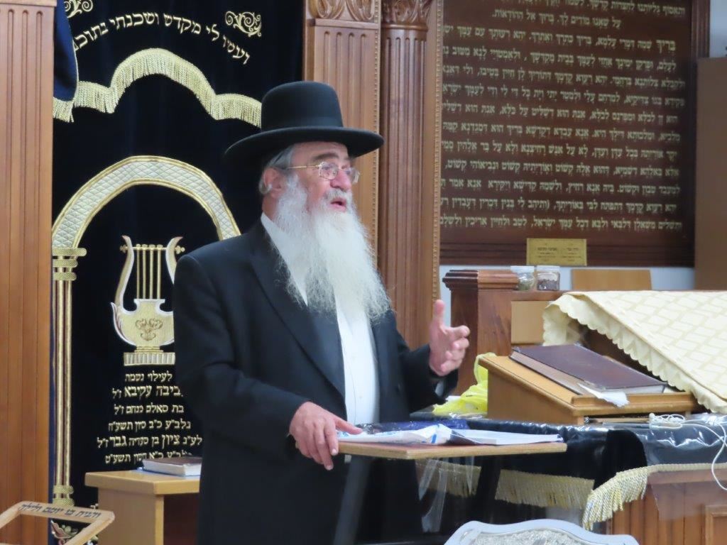 רב השכונות הרב קלמנוביץ. א' מיכאלי