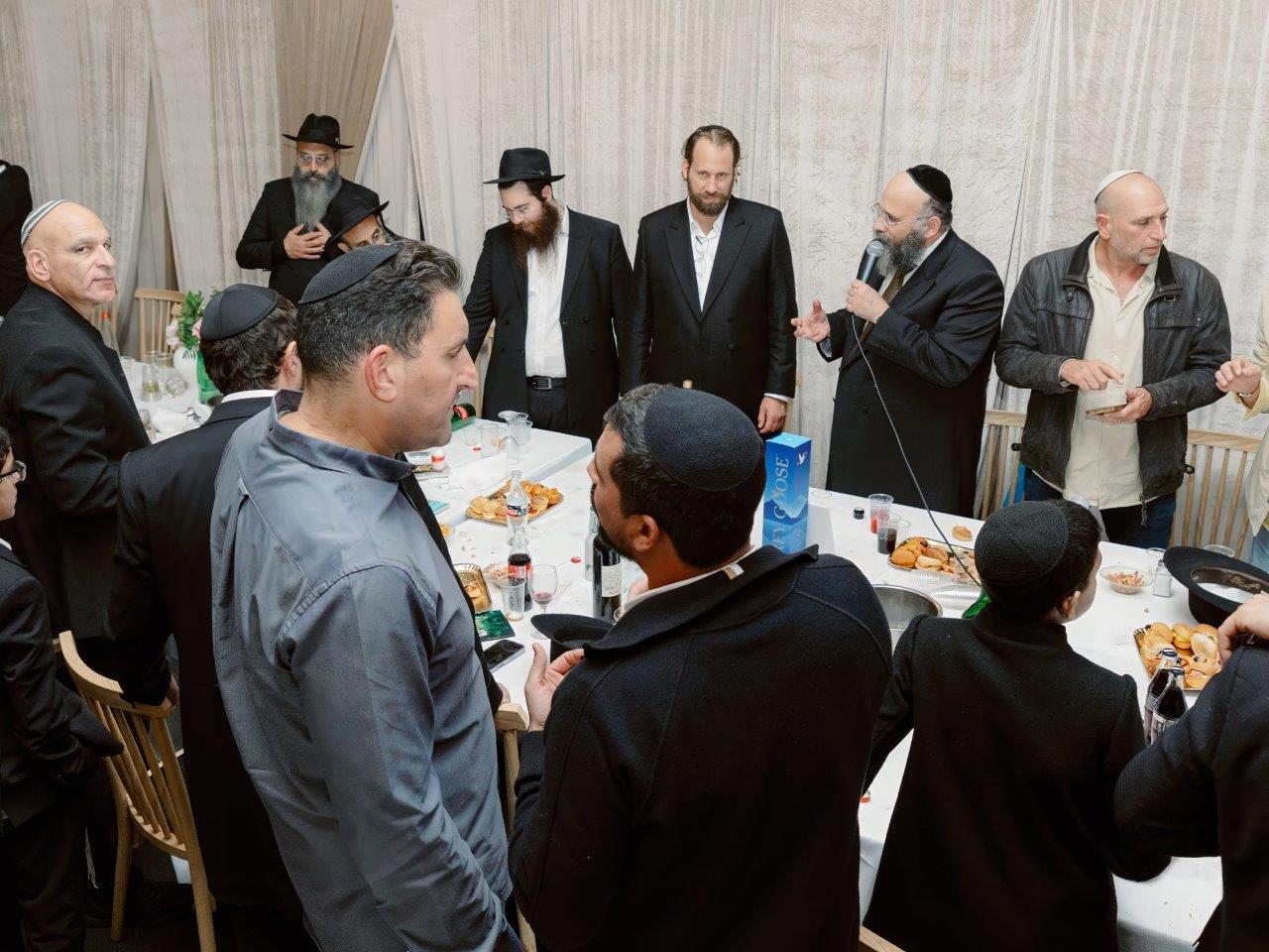 יט כסלו באור מנחם. ויטלי חיימוב