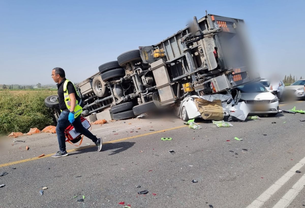 התאונה הקטלנית בכביש המושבים - דוברות מד&quot;א