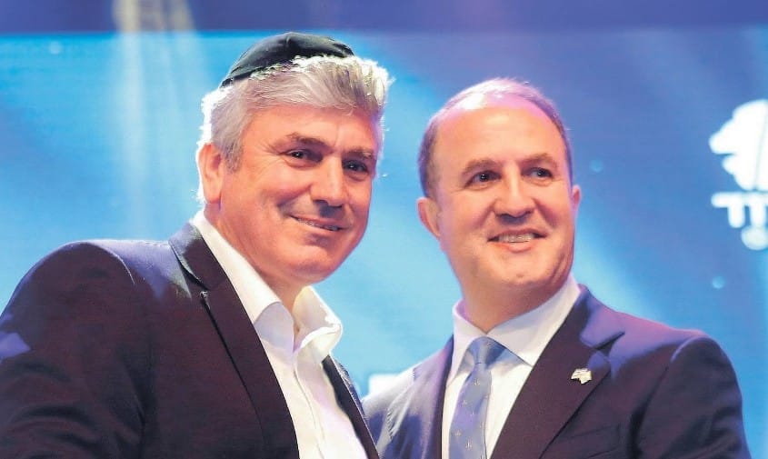 אבי אמסלם ויחיאל לסרי. כאן דרום