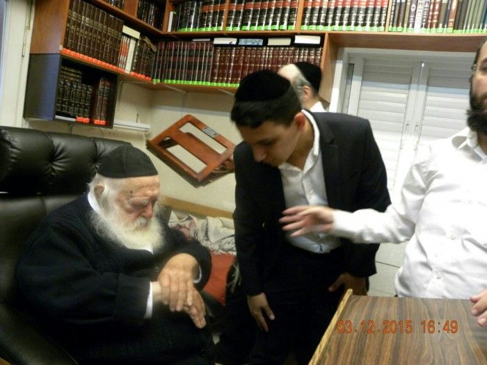 מקום תורה ותפילה לעילוי נשמתו. אביעד אלמלם זל אצל הגר"ח קנניבסקי זי"ע