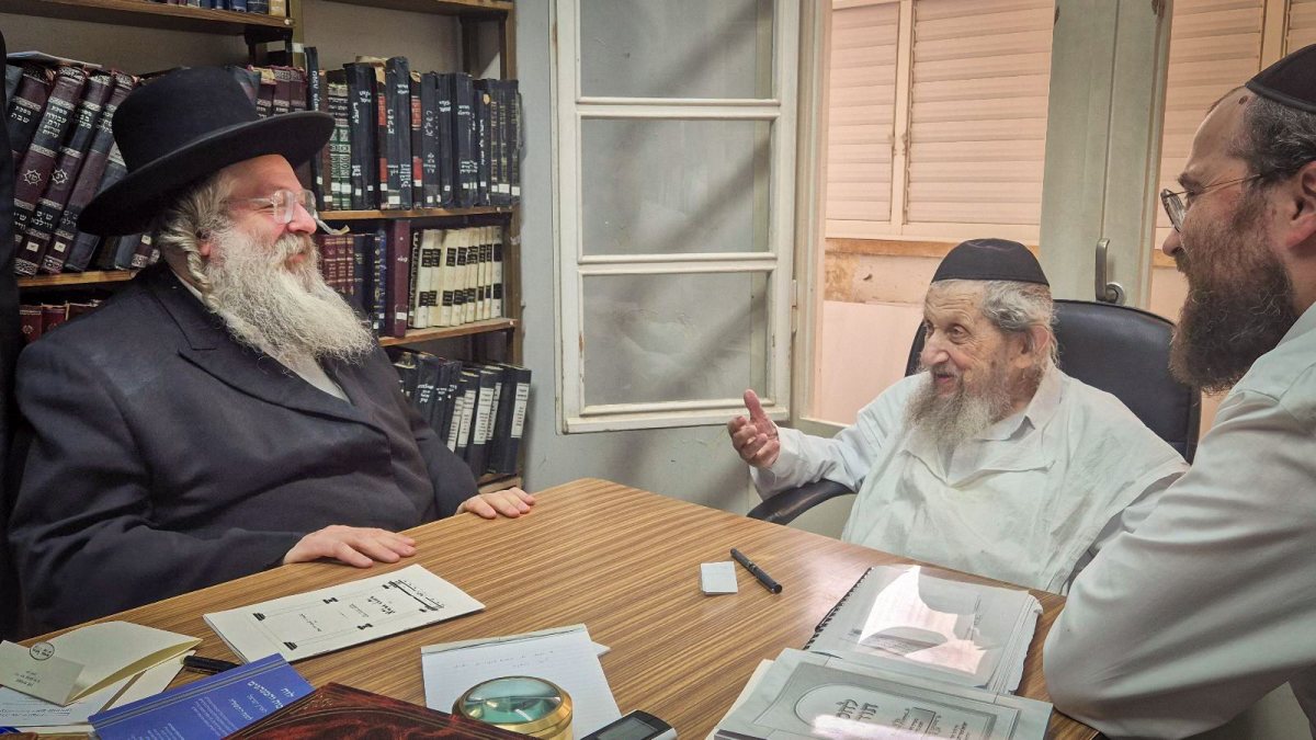רבי נחמיה אלתר במיון הגר&quot;ד. קרדיט: זמן אמת