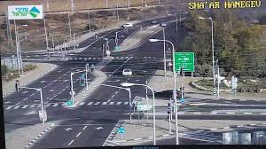 "כל הצומת שרץ מחבלים" , דוברות המשטרה  "כל הצומת שרץ מחבלים", צילום: דוברות המשטרה