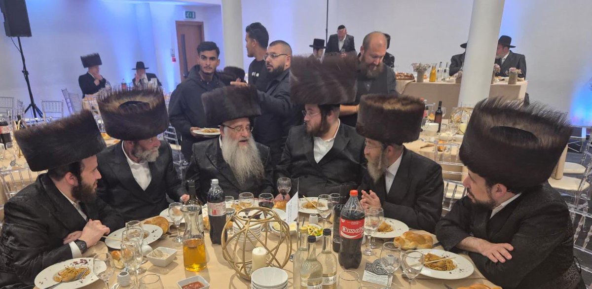 צילום: דף הטוויטר של ישראל כהן