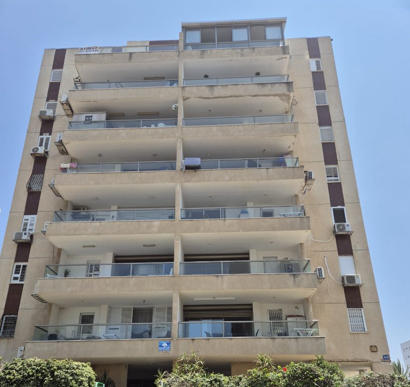 הבניין שהוכרז כמבנה מסוכן