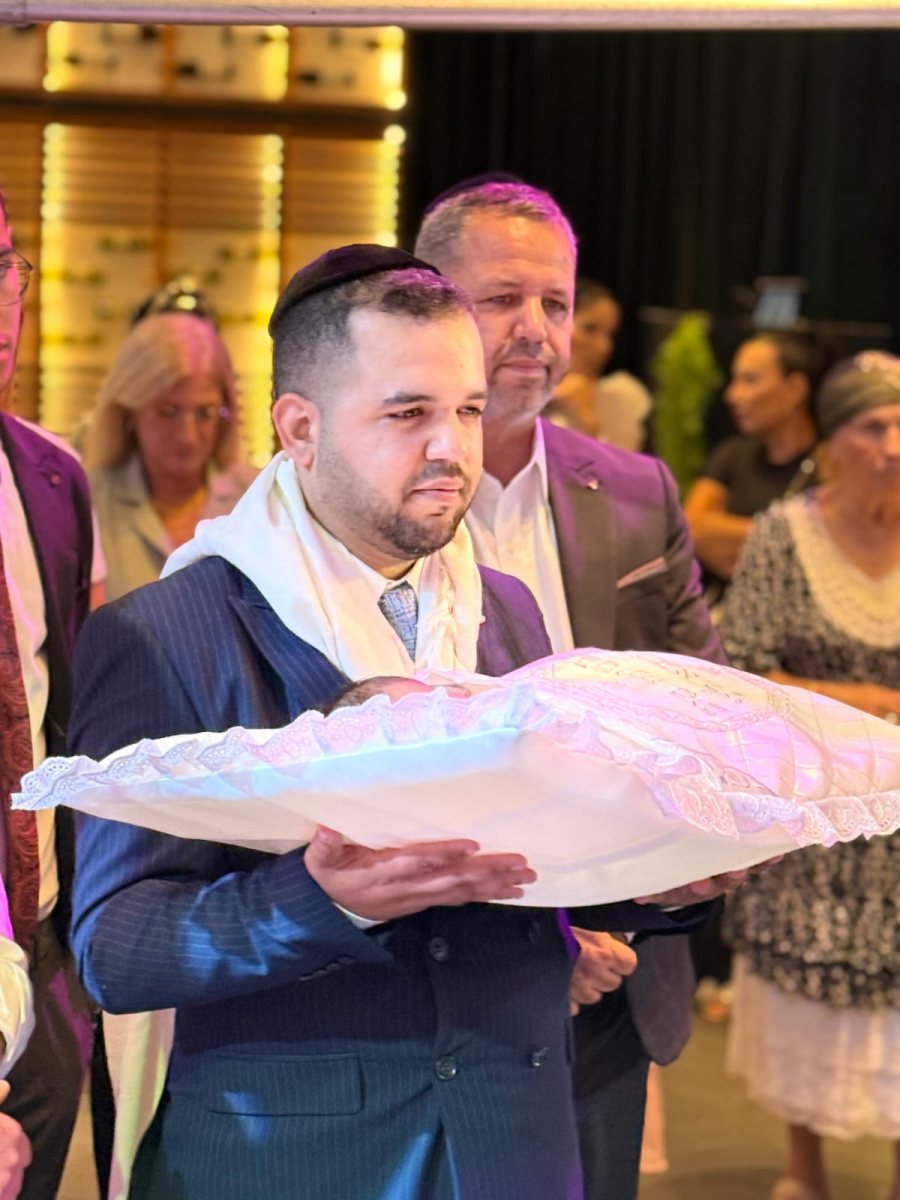 צילום: צילומית 2000, רפאל פקיינב צילום אירועים,&#160;אורי&#160;דוד