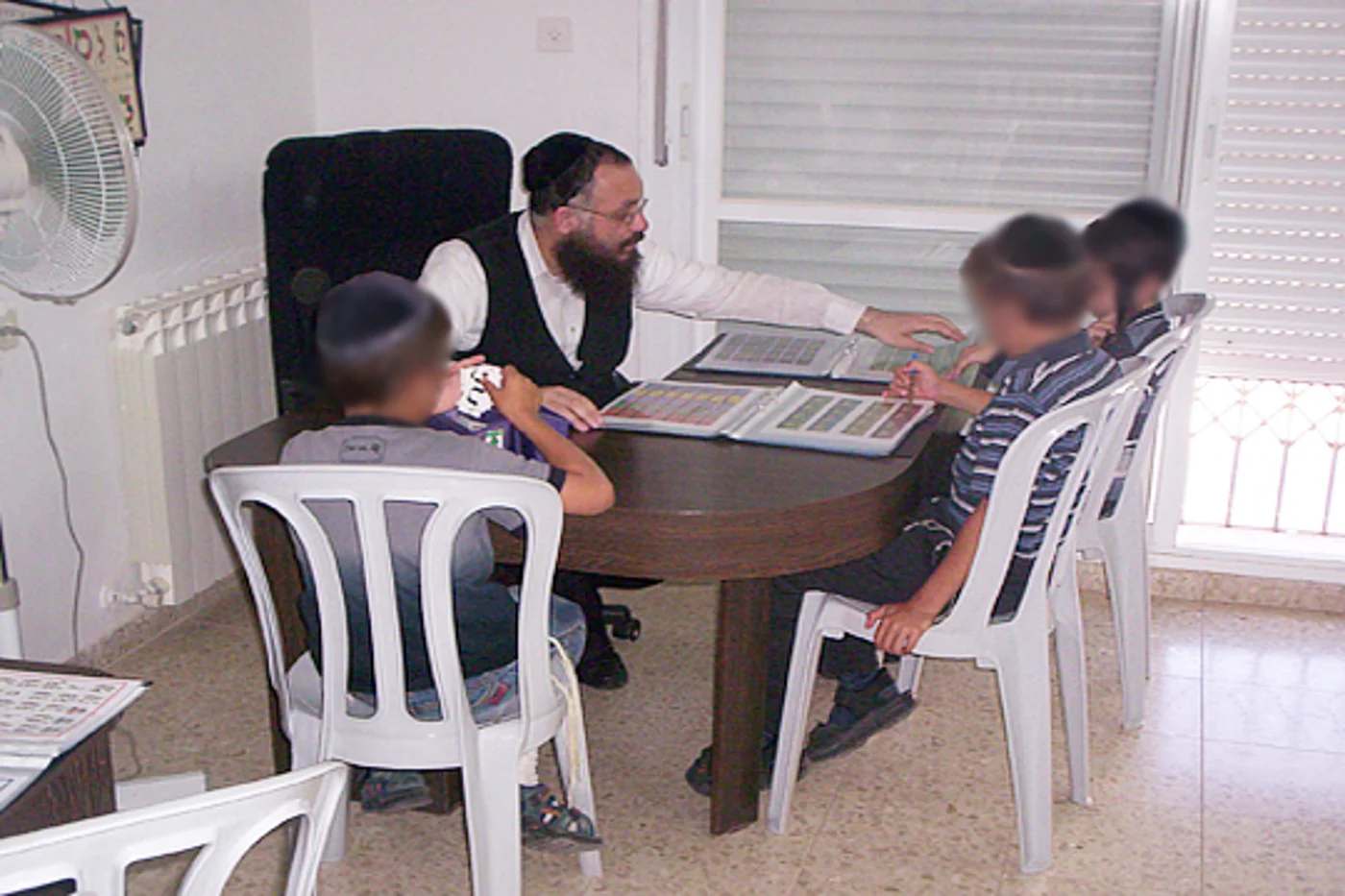 ר' אריה ז"ל במכון הקריאה. באדיבות המשפחה