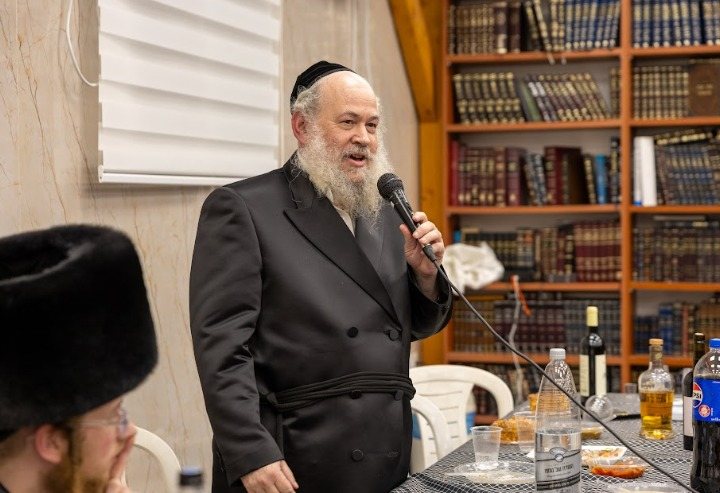 שמחת פני מנחם