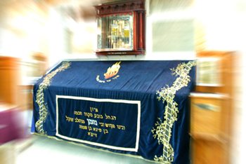 ציון הרה"ק רבי נחמן מברסלב זי"ע. אהלי צדיקים