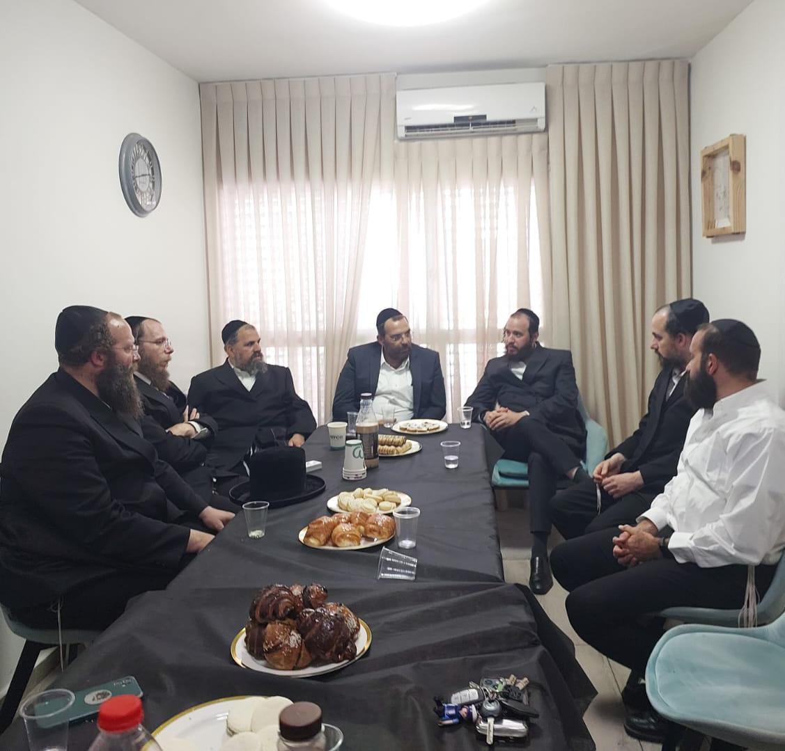 הרב שוק עם הרב ברייער