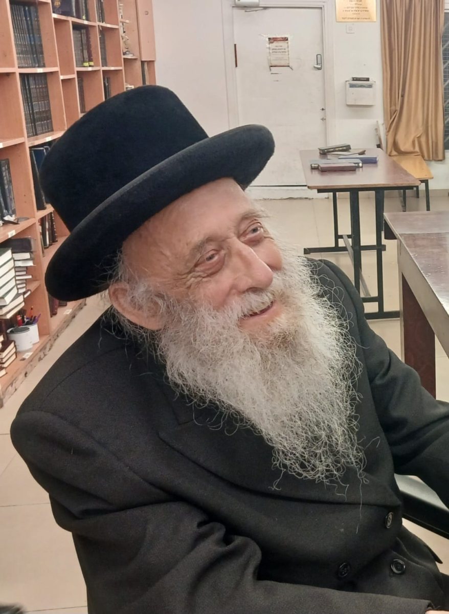 רבי נפתלי קליין. א' מיכאלי