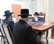 ברכת השנים: חברי אשדוד התורנית במעון הרבי מטשארנאביל