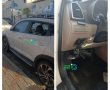 גנבים פרצו לרכב בירושלים; אבל אז הגיעה בעלת הרכב