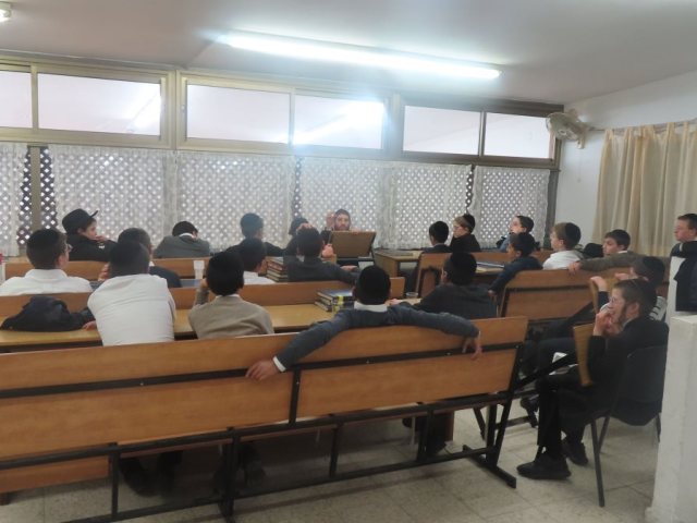 פעילות איגוד בני הישיבות. מעגלים