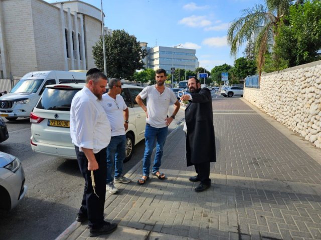 שישי בשטח. הרב טננהויז בסיור השבועי