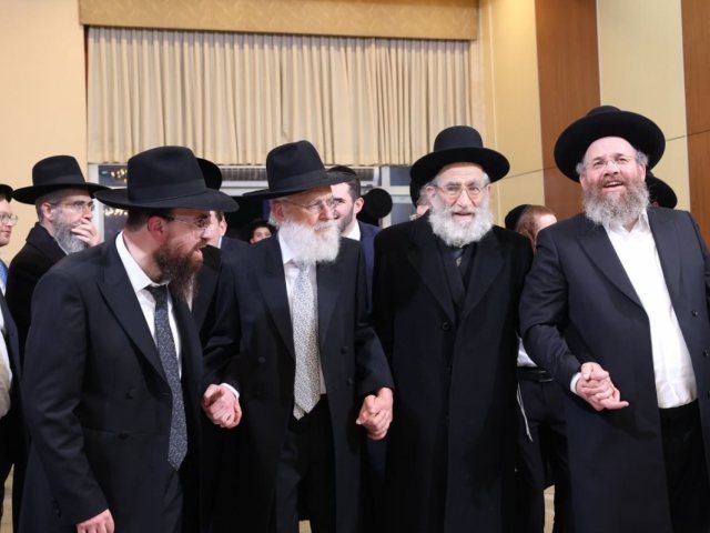 ראשי הישיבות בשמחה. ח"א
