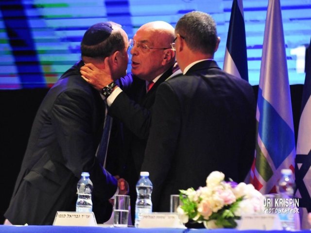 כצנלסון ולסרי היו אנשי סוד וסמכו זה על זה