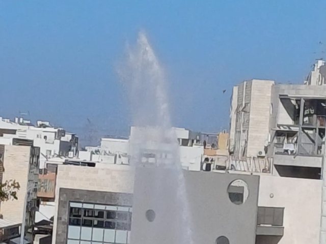 הגייזר ברובענז. יהושע פרוכטר