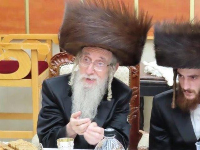 האדמור ממעליץ שליטא. מ. מיכאלי