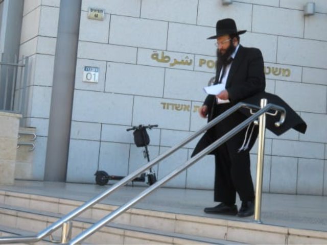 הרב שטרנפלד