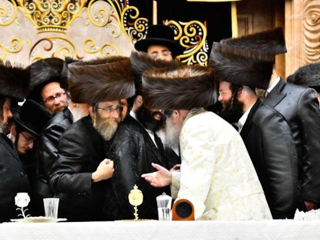 נרב טסלר מתברך. שוקי לרר