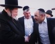 מור יוסף עם האדמו"ר מפיטסבורג זצ"ל. צילום: מ' מיכאלי