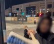 עם מקל של מטאטא: נהג אוטובוס בירושלים הותקף | זה מה שקרה לו